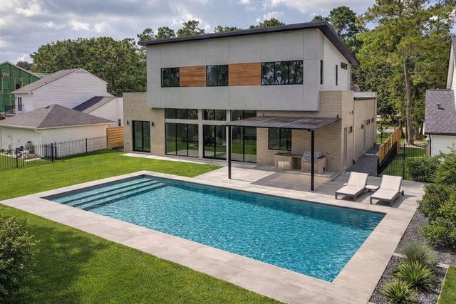 51 Huntsmans Horn Circle, The Woodlands, TX 77380