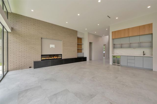 51 Huntsmans Horn Circle, The Woodlands, TX 77380