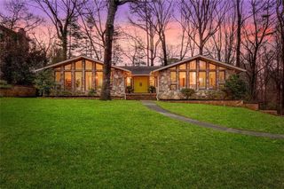 5129 Stratham Drive, Dunwoody, GA 30338