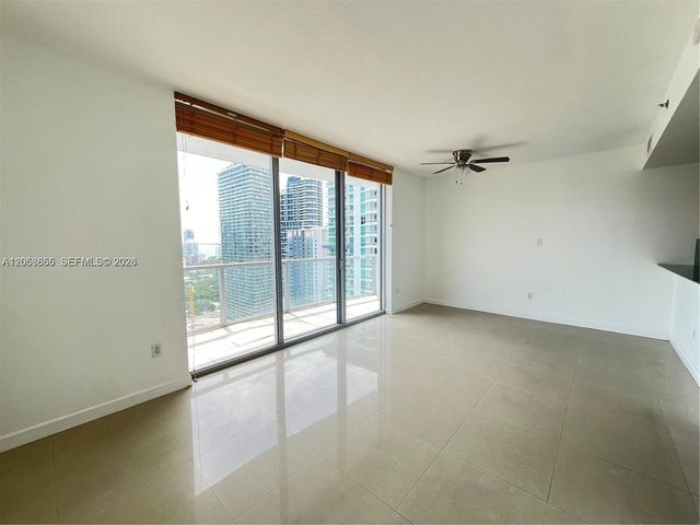 1060 Brickell Avenue 3509, Miami, FL 33131