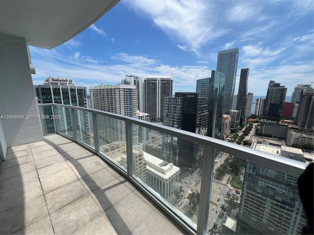 1060 Brickell Avenue 3509, Miami, FL 33131