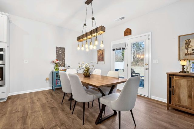 1027 Altavista Ln, Smyrna, TN 37167