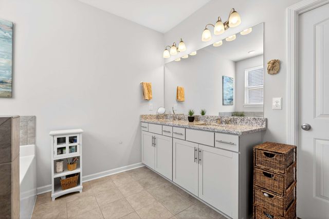 1027 Altavista Ln, Smyrna, TN 37167