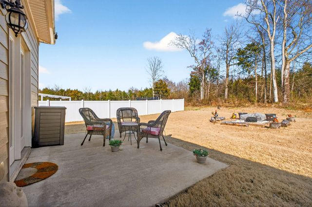 1027 Altavista Ln, Smyrna, TN 37167