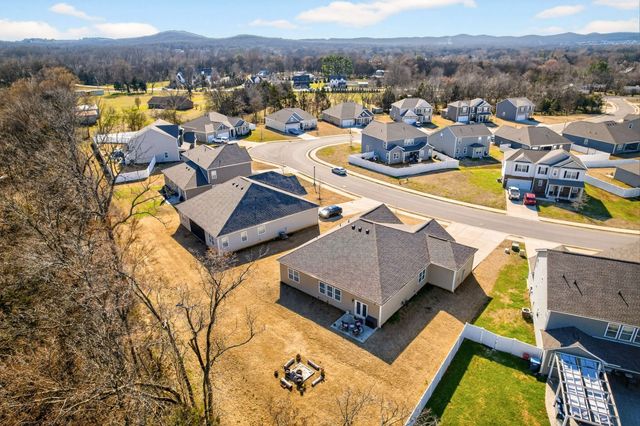 1027 Altavista Ln, Smyrna, TN 37167