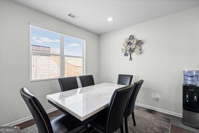 5470 Mirror Lake Drive, Cumming, GA 30028