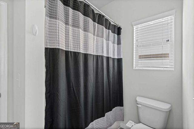 5470 Mirror Lake Drive, Cumming, GA 30028