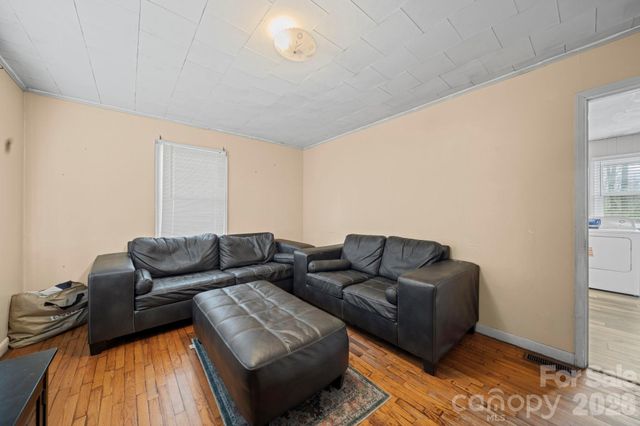 525 Stanley Street, Troy, NC 27371