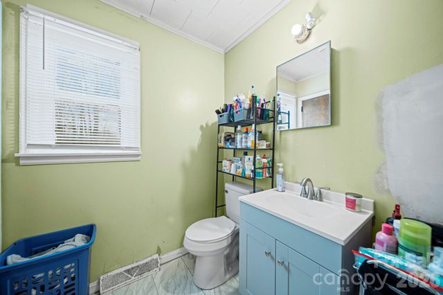 525 Stanley Street, Troy, NC 27371