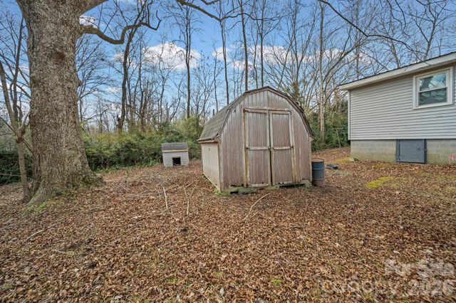 525 Stanley Street, Troy, NC 27371