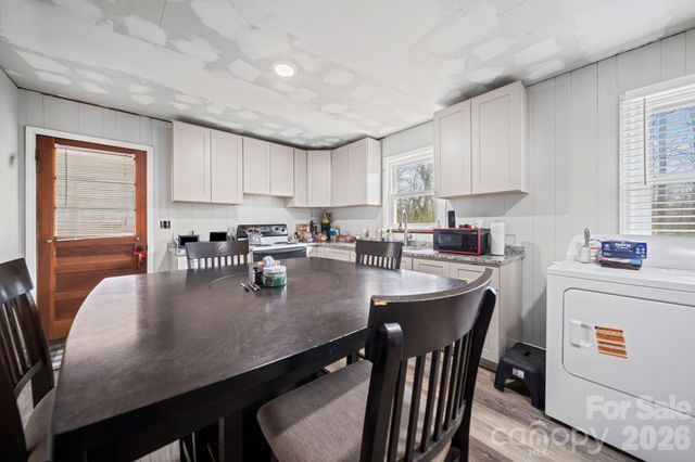 525 Stanley Street, Troy, NC 27371