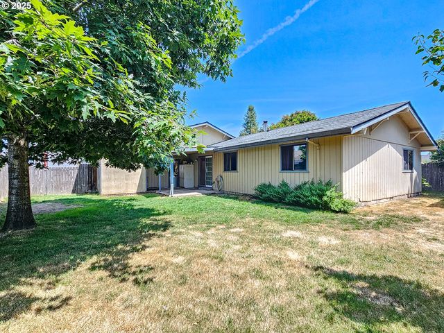2538 Ne CHALMERS Way, Mc Minnville, OR 97128