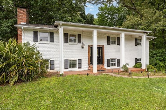 347 Old Hollow Road, Winston-salem, NC 27105