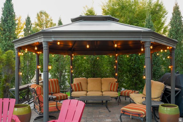 298 S 1150 W, Farmington, UT 84025