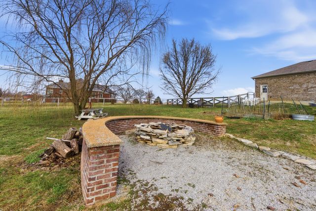 398 Bedford Way, Cynthiana, KY 41031