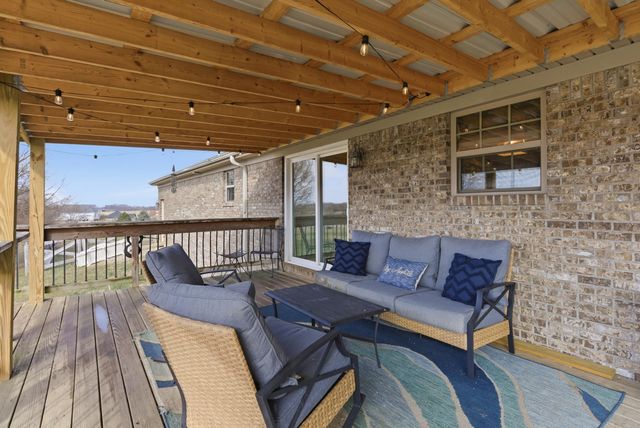 398 Bedford Way, Cynthiana, KY 41031