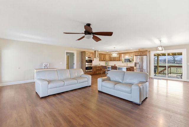 398 Bedford Way, Cynthiana, KY 41031