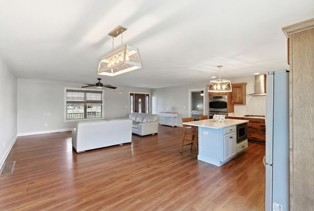 398 Bedford Way, Cynthiana, KY 41031