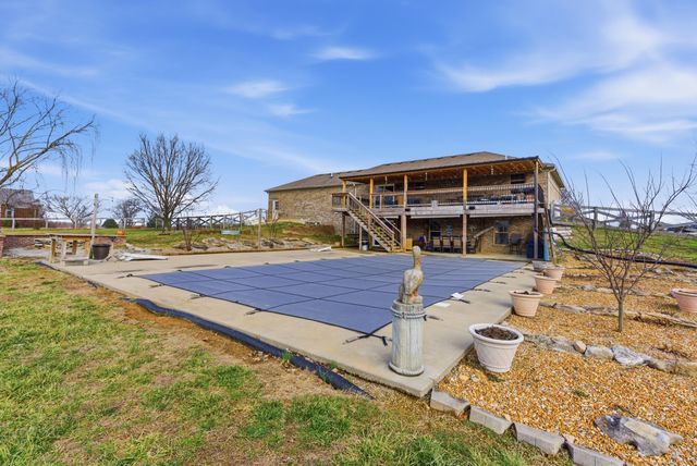 398 Bedford Way, Cynthiana, KY 41031