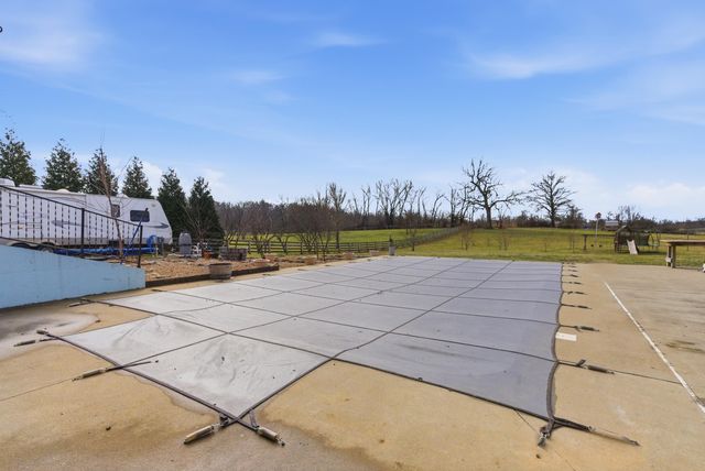 398 Bedford Way, Cynthiana, KY 41031