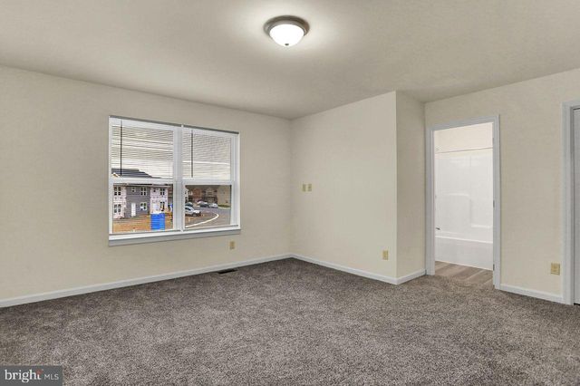 161 DELANO DR, Chambersburg, PA 17201