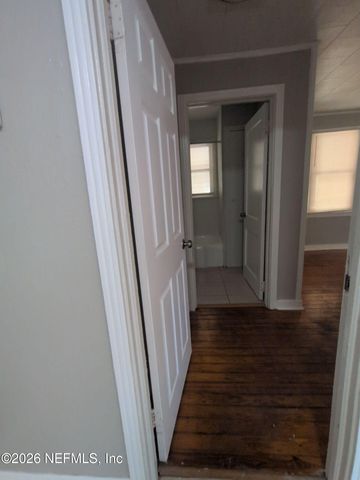 1037 DETROIT Street, Jacksonville, FL 32254