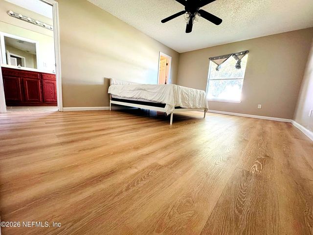 11407 DEEP SPRINGS Drive S, Jacksonville, FL 32219