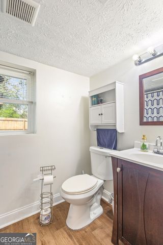 14 Laurel Drive, Newnan, GA 30265