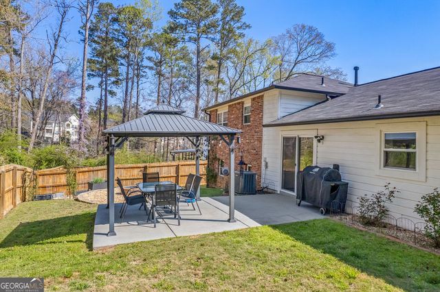 14 Laurel Drive, Newnan, GA 30265