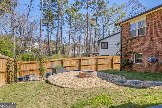 14 Laurel Drive, Newnan, GA 30265