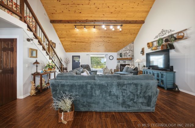 632 Blocker Road, Crowder, OK 74501