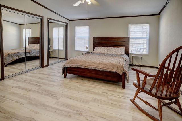 552 S Old Potato RD, Paige, TX 78659