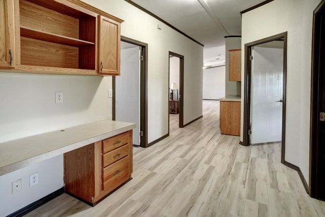 552 S Old Potato RD, Paige, TX 78659