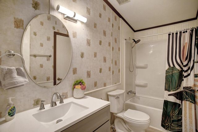 552 S Old Potato RD, Paige, TX 78659