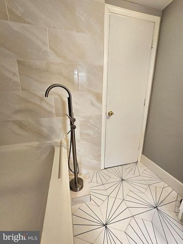 1915 MORSE ST, Philadelphia, PA 19121