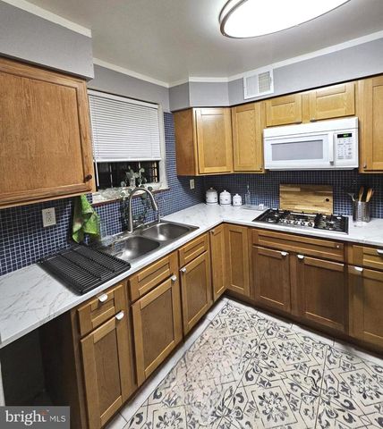 1915 MORSE ST, Philadelphia, PA 19121