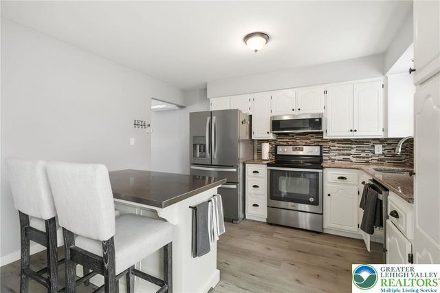 418 Carolina Avenue, Whitehall Twp, PA 18052