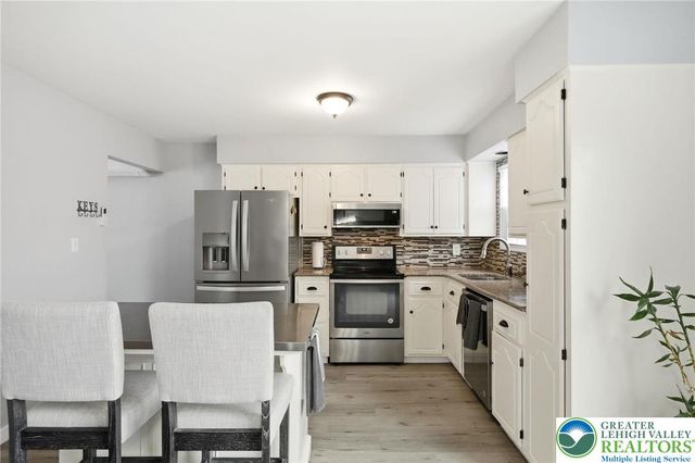 418 Carolina Avenue, Whitehall Twp, PA 18052