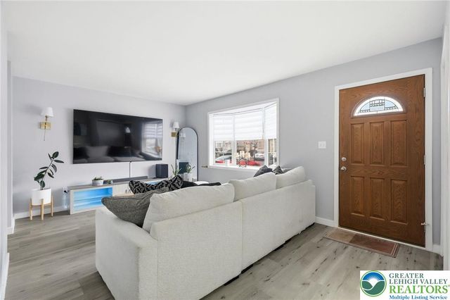 418 Carolina Avenue, Whitehall Twp, PA 18052