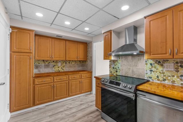 3300 NE 36th Street 920, Fort Lauderdale, FL 33308