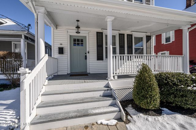 19 Mount Street, Red Bank, NJ 07701