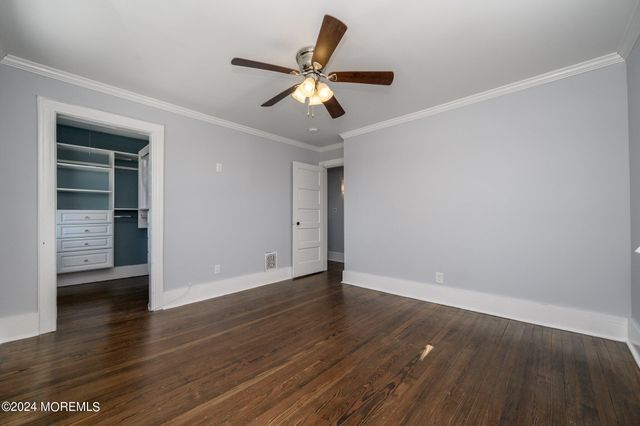 19 Mount Street, Red Bank, NJ 07701