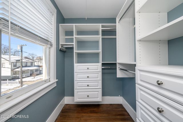 19 Mount Street, Red Bank, NJ 07701