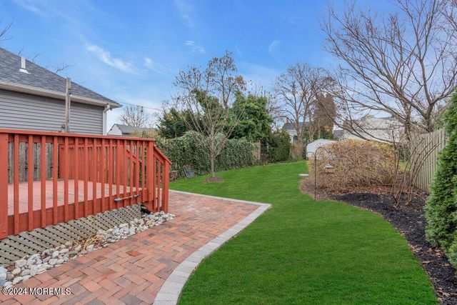 19 Mount Street, Red Bank, NJ 07701