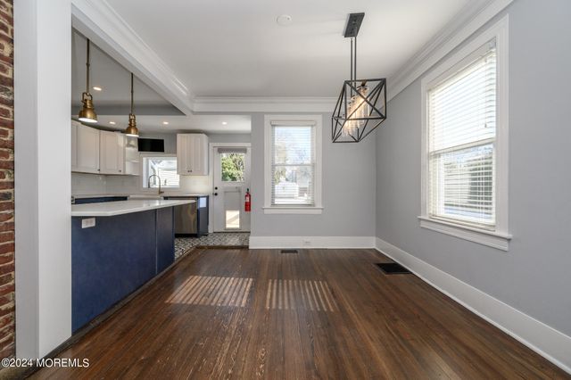 19 Mount Street, Red Bank, NJ 07701