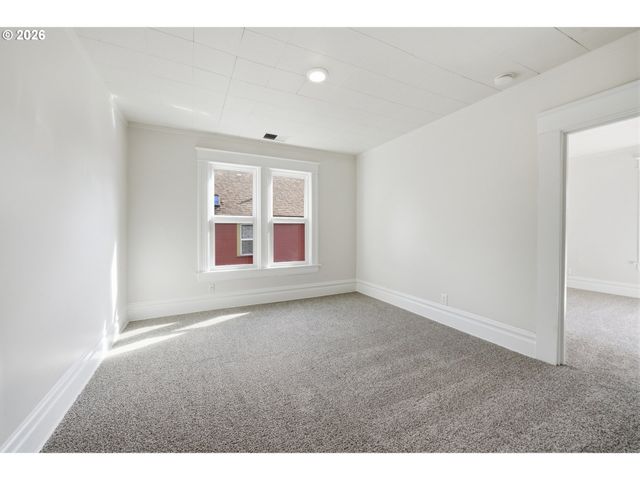 2532 Se 17TH Ave, Portland, OR 97202