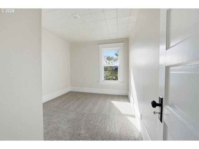 2532 Se 17TH Ave, Portland, OR 97202