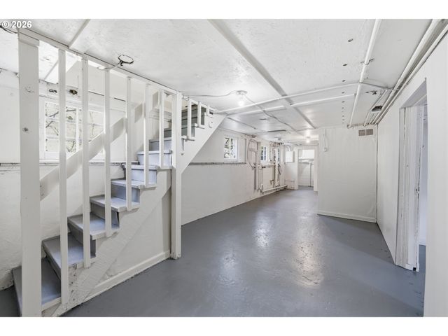 2532 Se 17TH Ave, Portland, OR 97202
