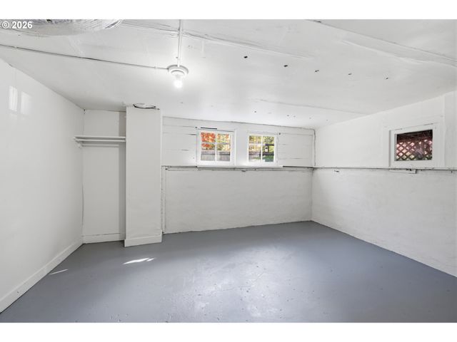 2532 Se 17TH Ave, Portland, OR 97202