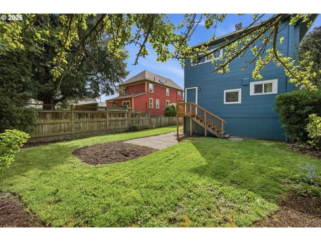 2532 Se 17TH Ave, Portland, OR 97202